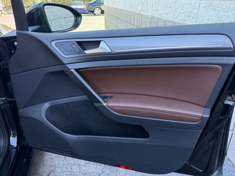 2018 Volkswagen Golf SportWagen S Willow Grove PA