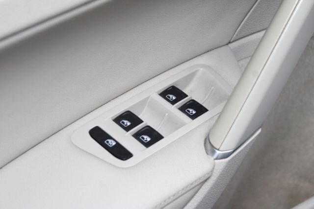 2018 Volkswagen Golf SportWagen TSI S | TSI SE Chantilly VA