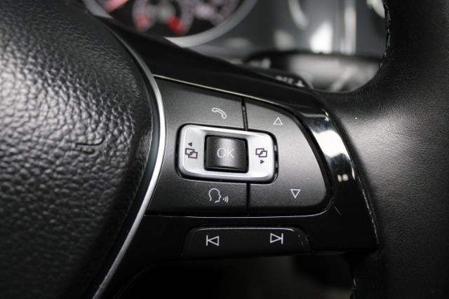 2018 Volkswagen Golf SportWagen TSI S | TSI SE Chantilly VA