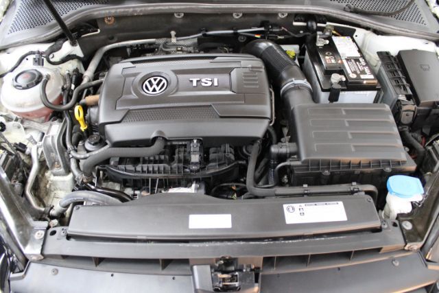 2018 Volkswagen Golf SportWagen TSI S | TSI SE Chantilly VA