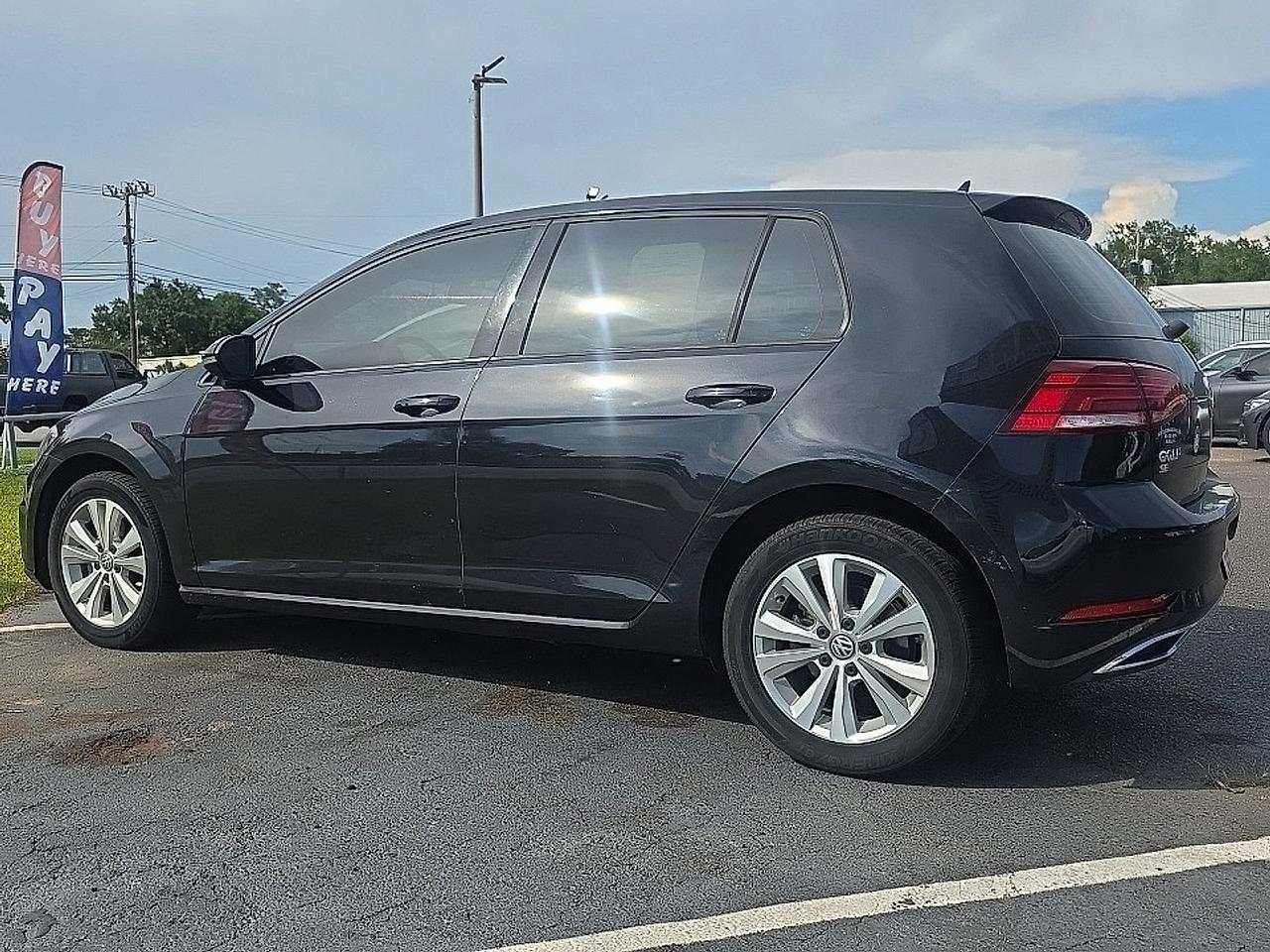 2018 Volkswagen Golf TSI S | TSI SE