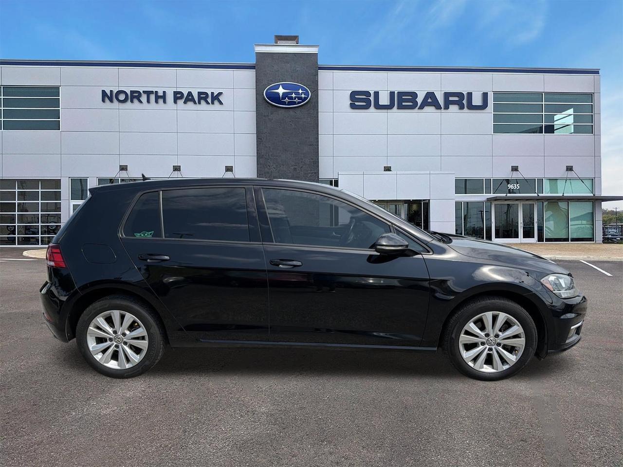 2018 Volkswagen Golf TSI SE 4-Door