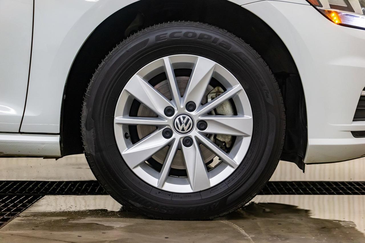 2018 Volkswagen Golf TSI Trendline Hatchback Red Deer AB