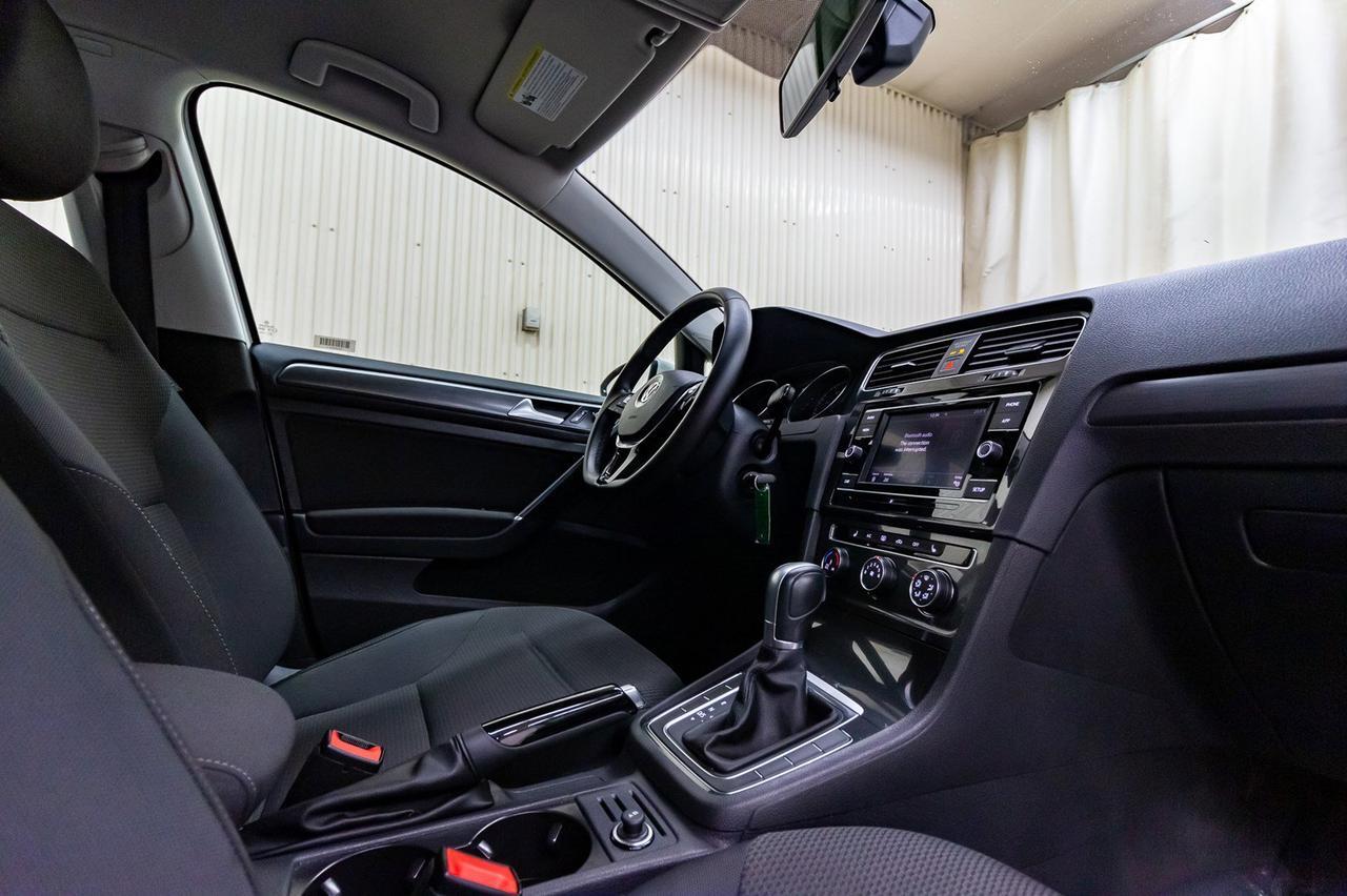 2018 Volkswagen Golf TSI Trendline Hatchback Red Deer AB