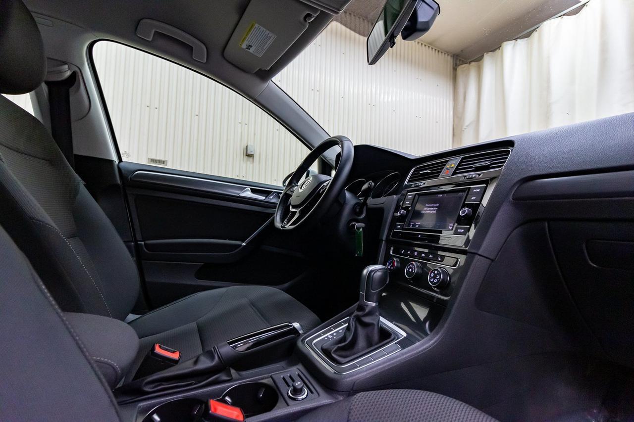 2018 Volkswagen Golf TSI Trendline Hatchback Red Deer AB