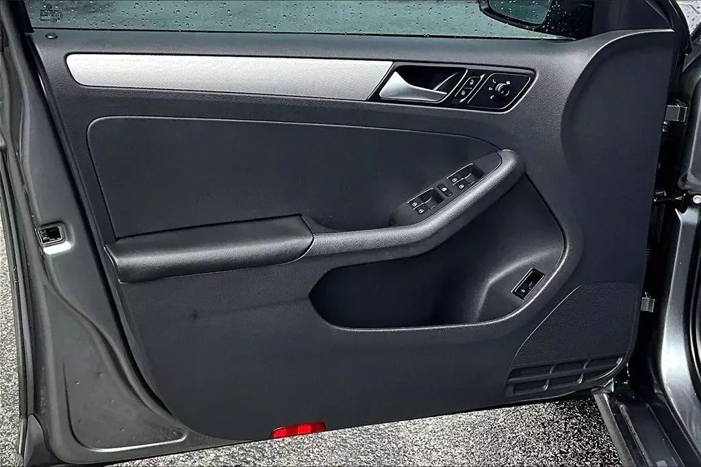 2018 Volkswagen Jetta 1.4T Wolfsburg Edition Sedan 4D Maitland FL