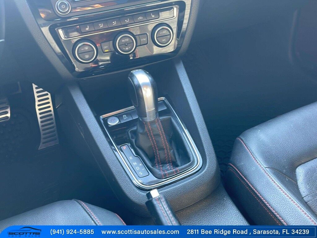 2018 Volkswagen Jetta 2.0T GLI~APPLE CARPLAY~UNIV GARAGE DOOR OPENER~HEATER FRONT SEATS~LEATHER~HALOGEN HEADLIGHTS~1-OWNER~GREAT CONDITION Sarasota FL