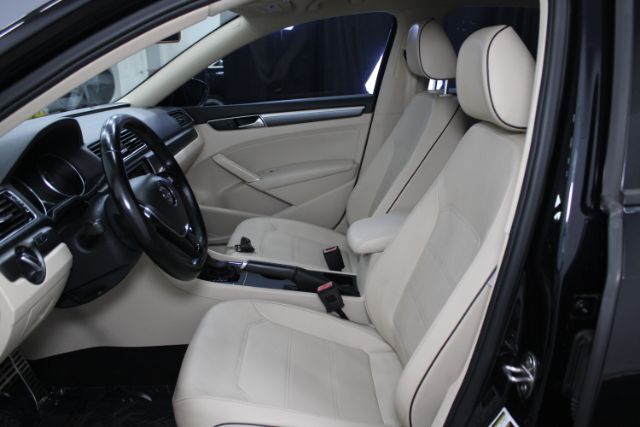 2018 Volkswagen Passat 2.0T R-Line Chantilly VA