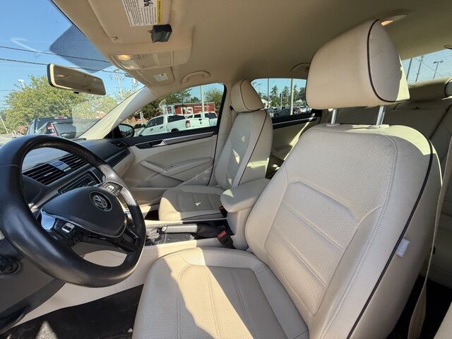 2018 Volkswagen Passat 2.0T R-Line Crestwood KY