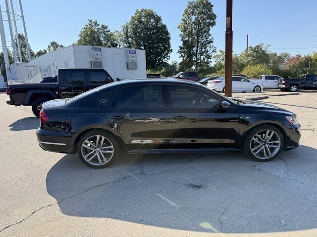 2018 Volkswagen Passat 2.0T R-Line Crestwood KY