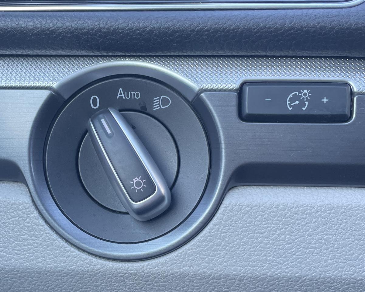 2018 Volkswagen Passat 2.0T R-Line Sedan 4D Port Orchard WA