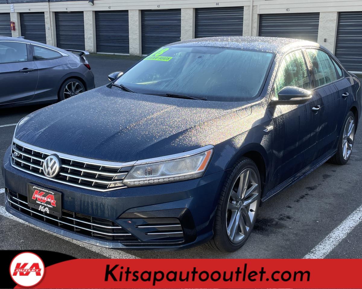 2018 Volkswagen Passat 2.0T R-Line Sedan 4D