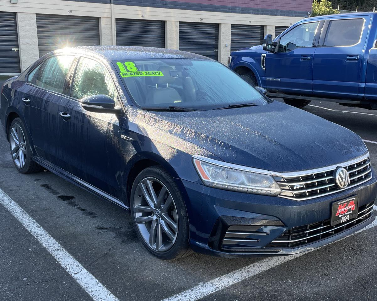 2018 Volkswagen Passat 2.0T R-Line Sedan 4D