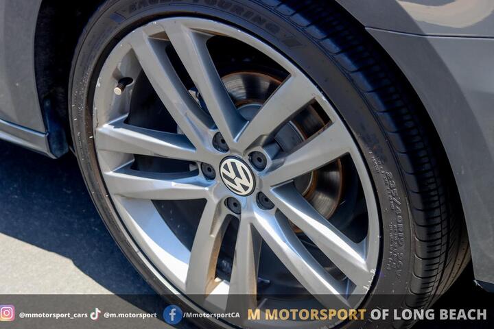 2018 Volkswagen Passat 2.0T R-Line Sedan 4D Long Beach CA