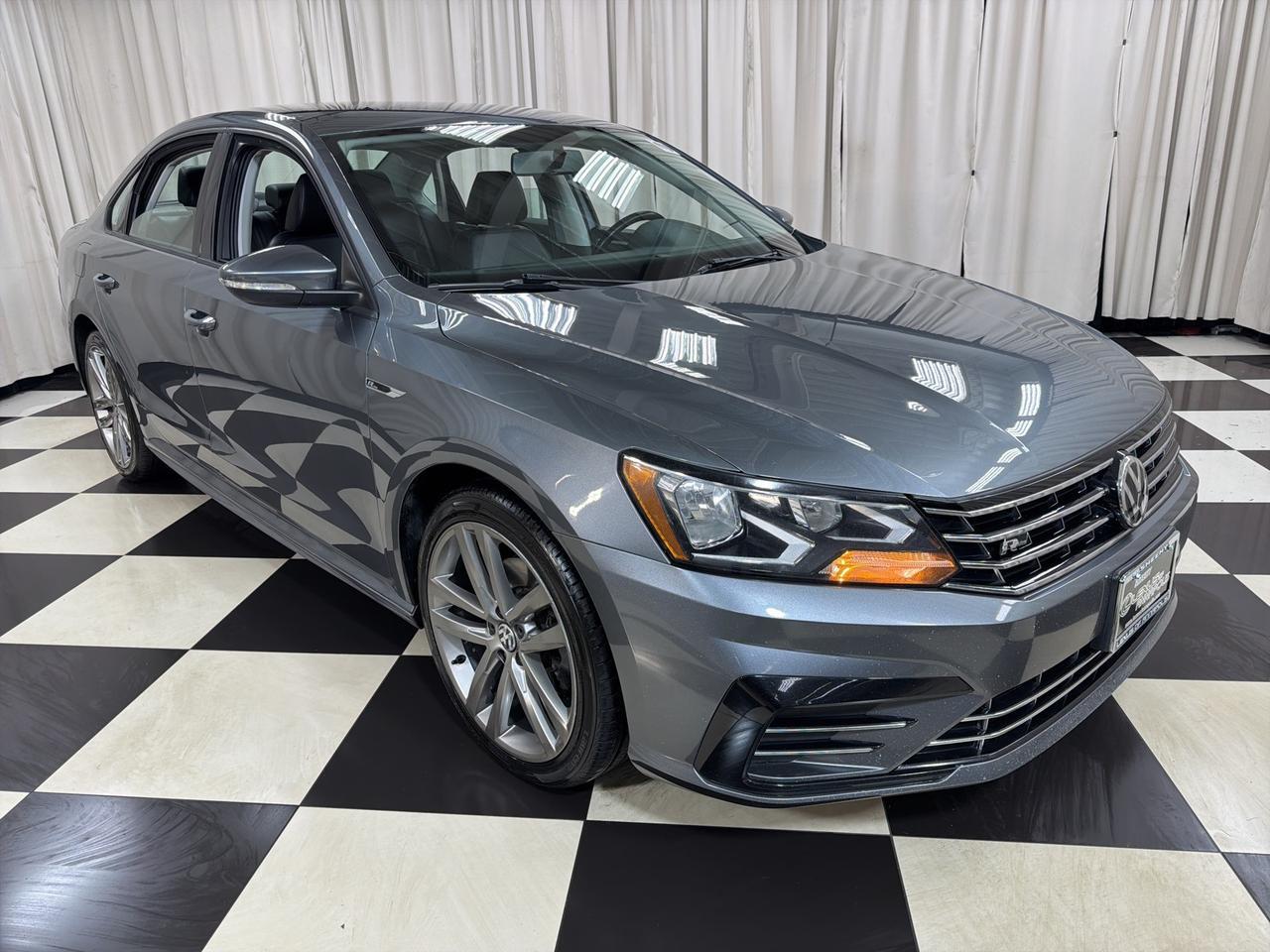 2018 Volkswagen Passat 2.0T R-Line
