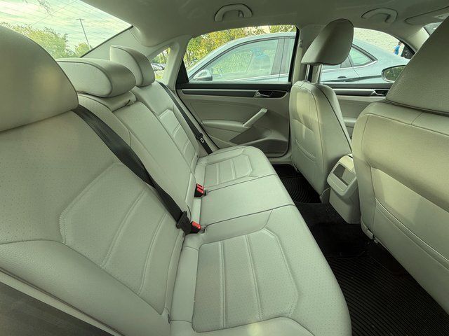 2018 Volkswagen Passat 2.0T R-Line Springfield VA