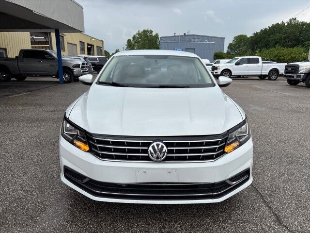 2018 Volkswagen Passat 2.0T S
