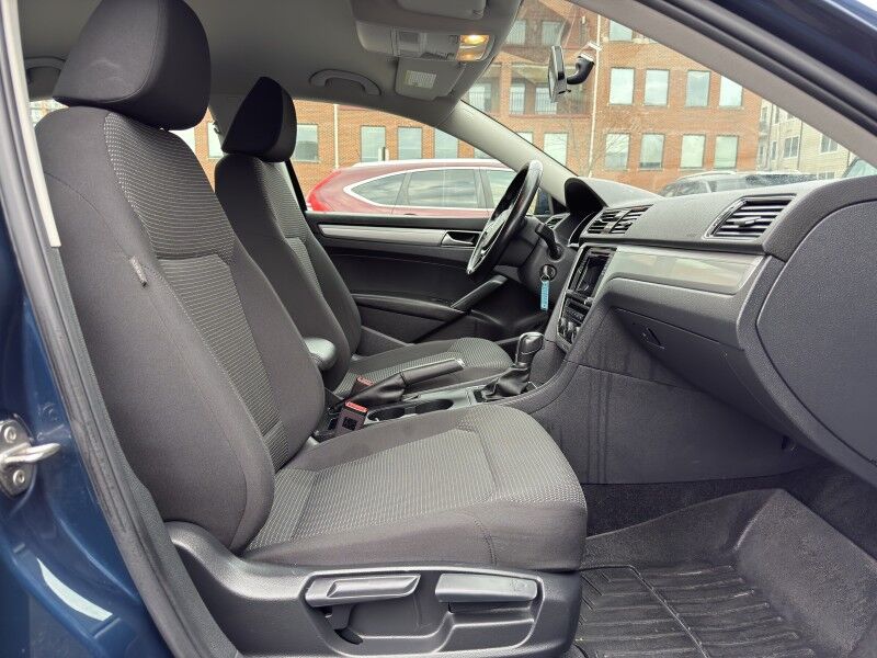 2018 Volkswagen Passat 2.0T S FWD Arlington VA