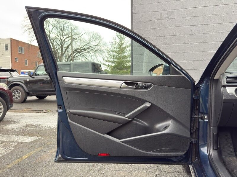 2018 Volkswagen Passat 2.0T S FWD Arlington VA