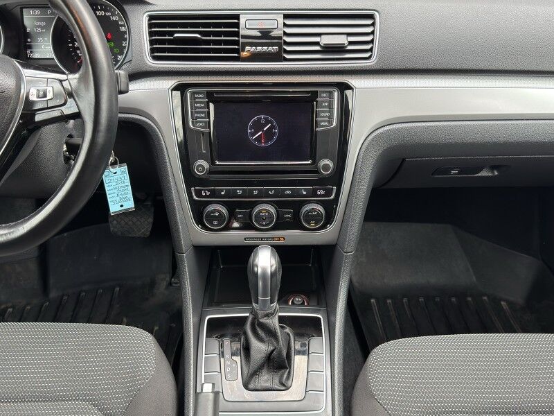 2018 Volkswagen Passat 2.0T S FWD Arlington VA