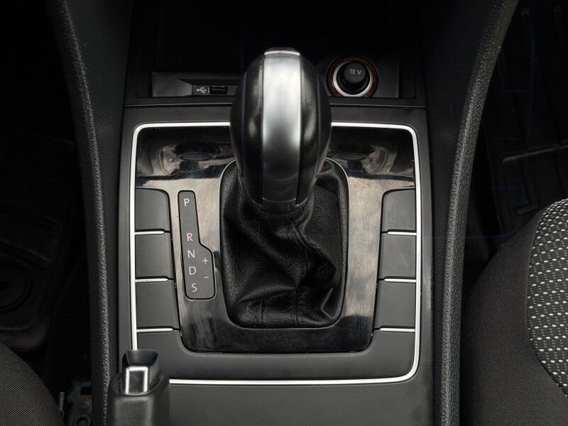 2018 Volkswagen Passat 2.0T S FWD Arlington VA