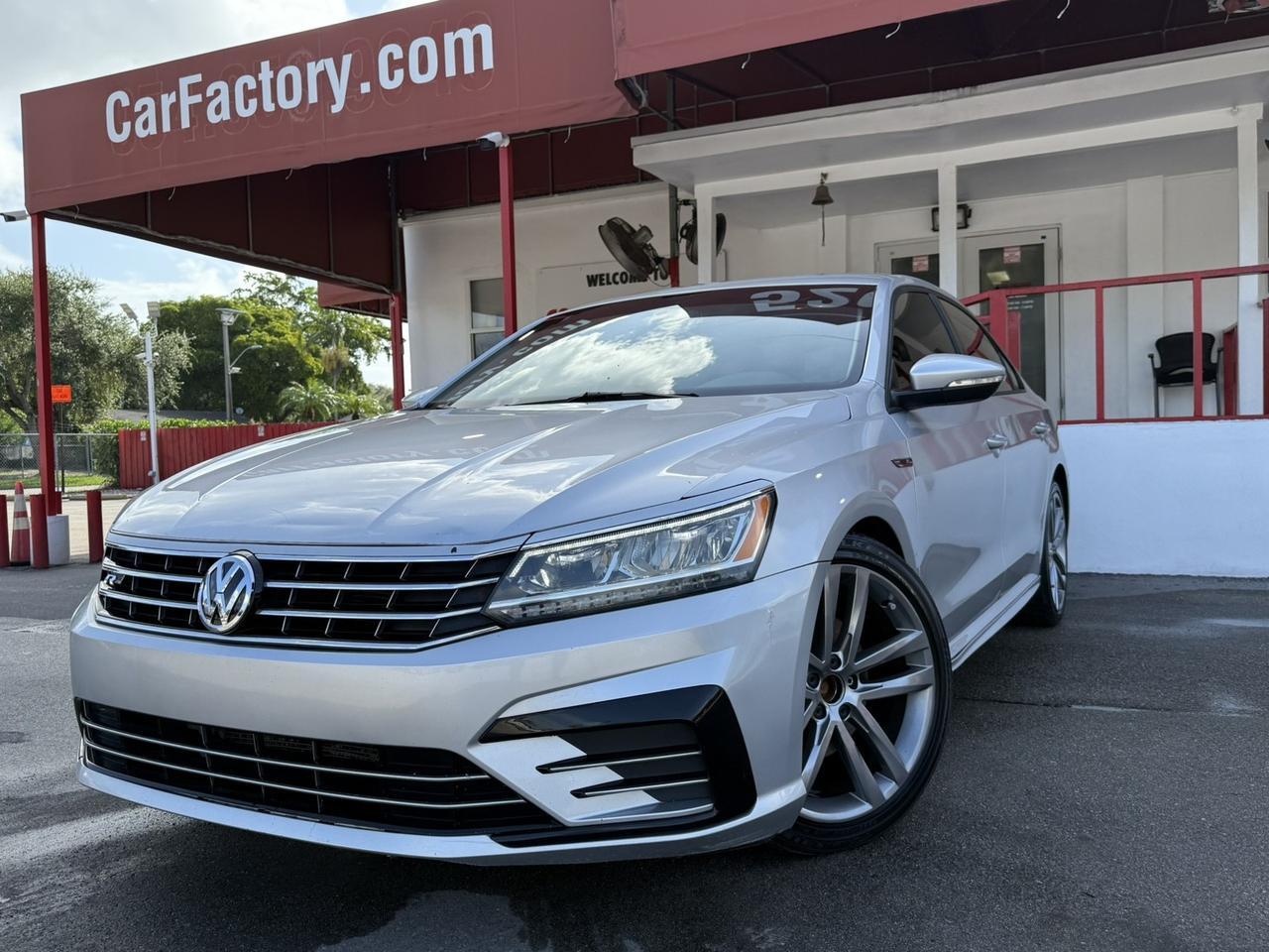 2018 Volkswagen Passat 2.0T S