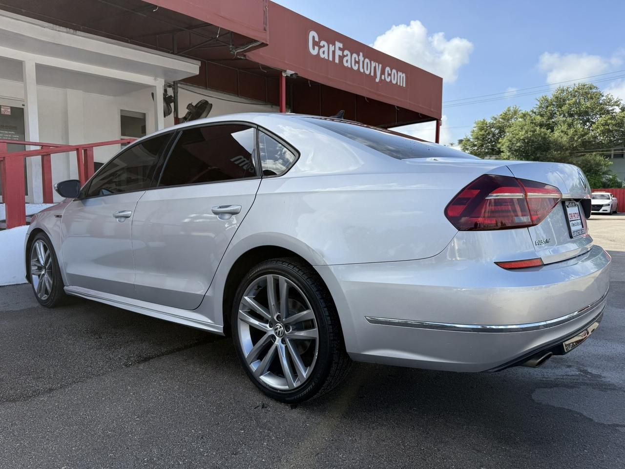 2018 Volkswagen Passat 2.0T S Hollywood FL