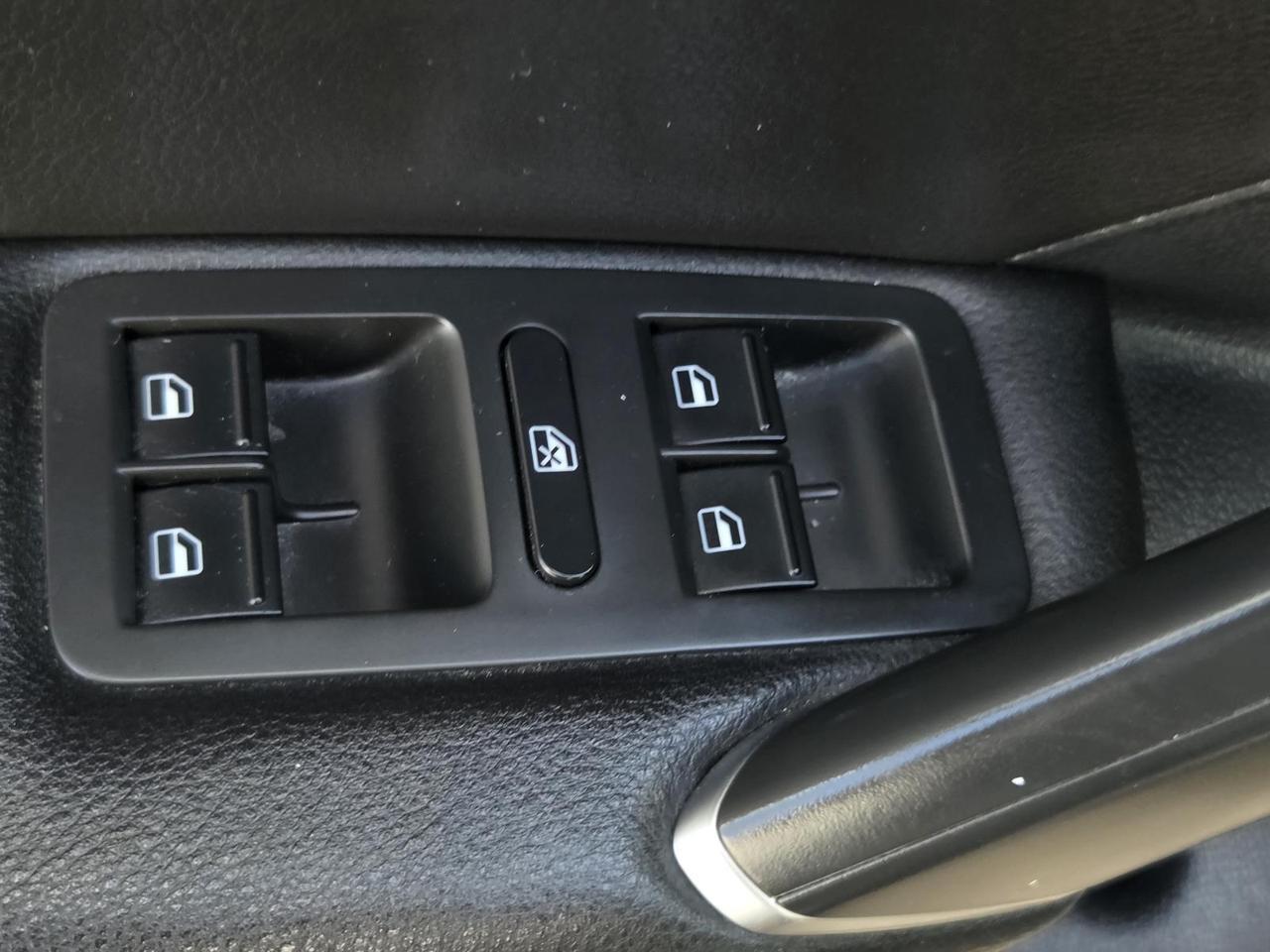 2018 Volkswagen Passat 2.0T SE Auto Beeville TX