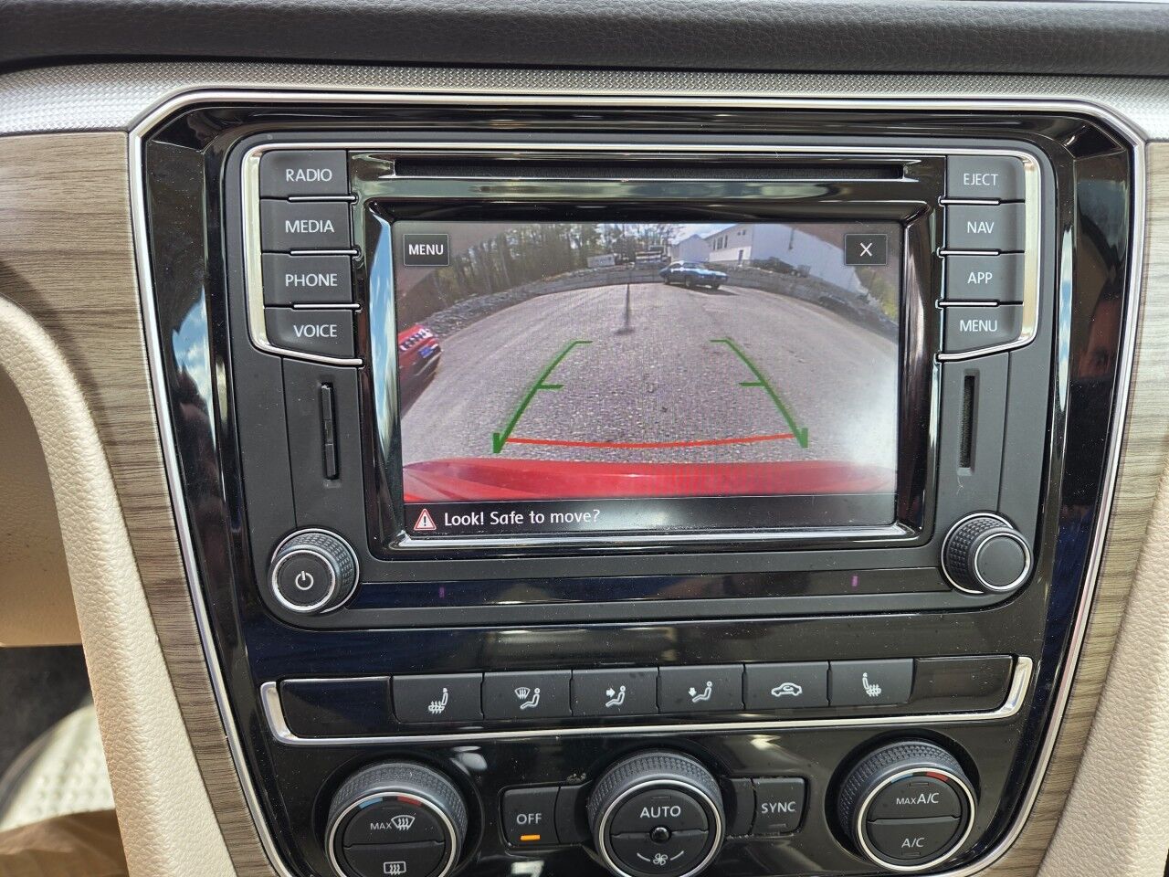 2018 Volkswagen Passat 2.0T SE Charlton MA