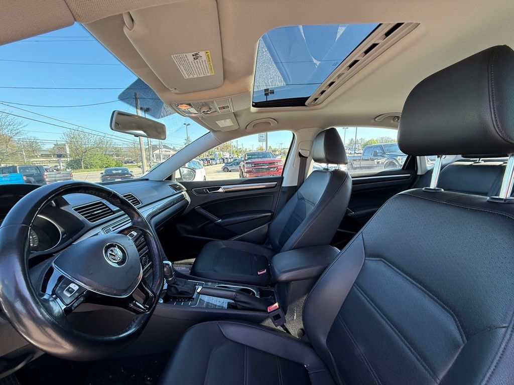 2018 Volkswagen Passat 2.0T SE Crestwood KY