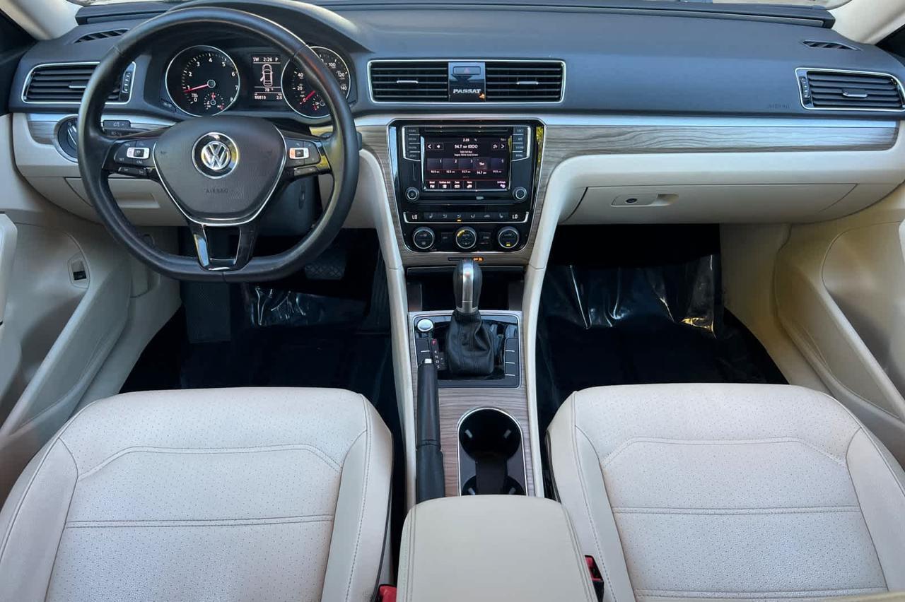 2018 Volkswagen Passat 2.0T SE