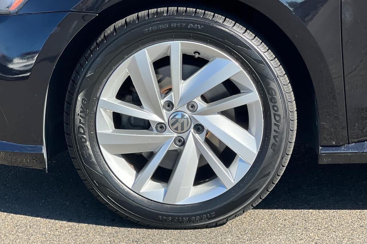 2018 Volkswagen Passat 2.0T SE Roseville CA