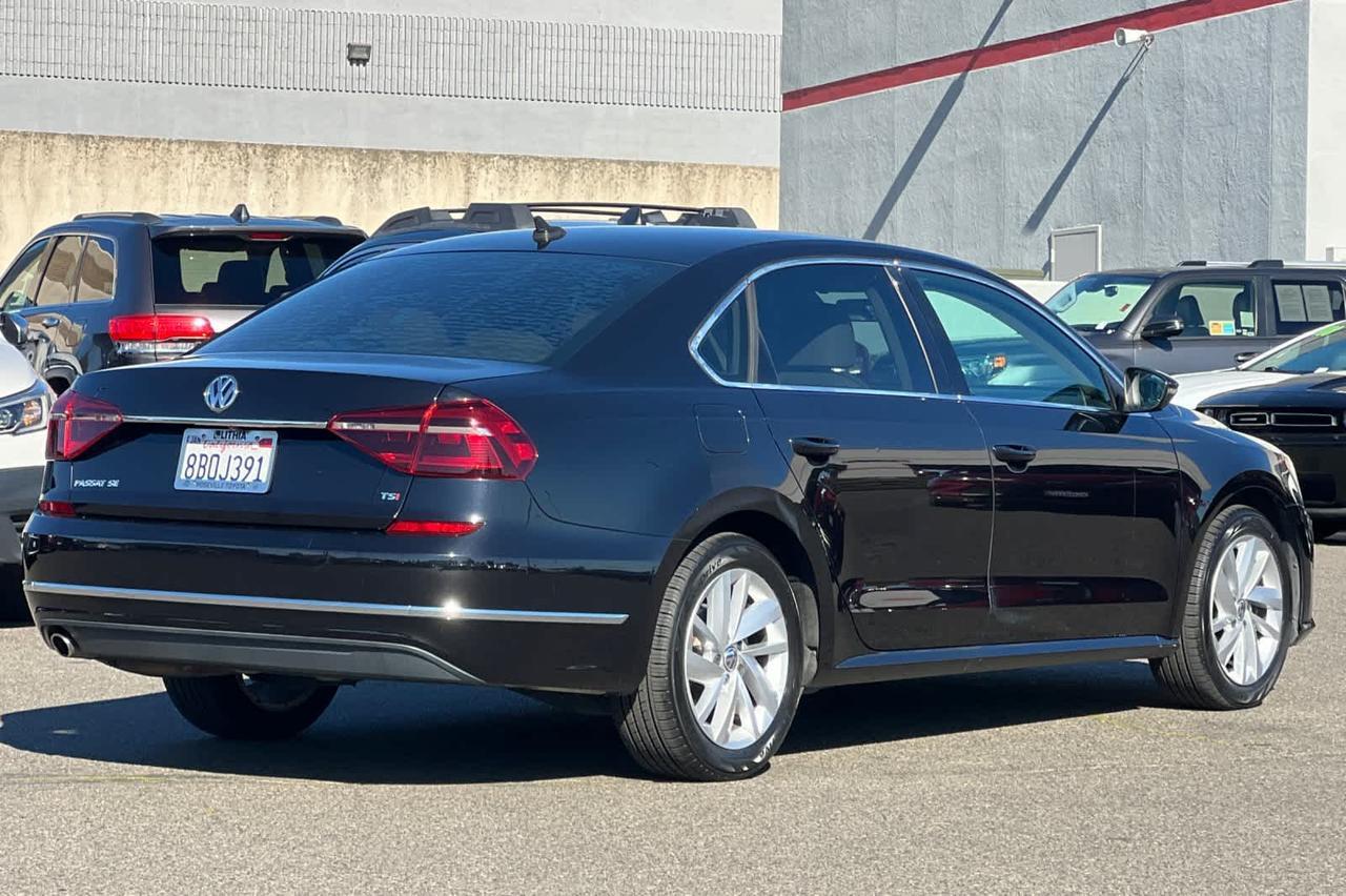 2018 Volkswagen Passat 2.0T SE