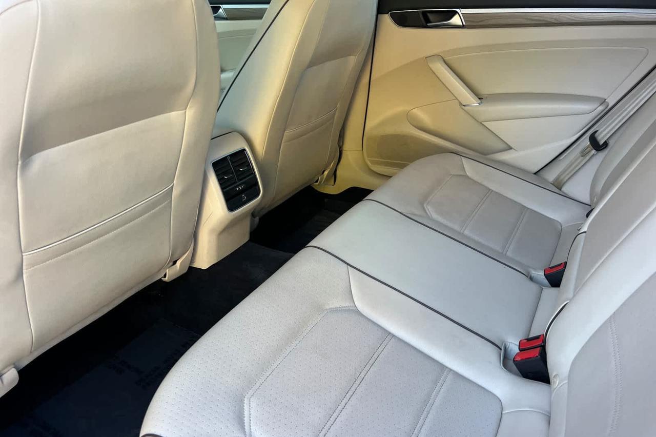 2018 Volkswagen Passat 2.0T SE Roseville CA