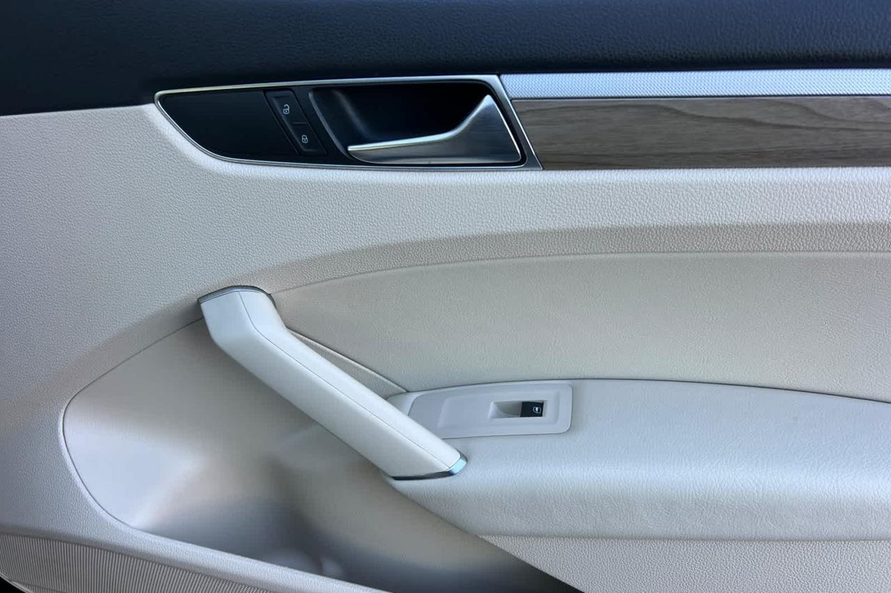 2018 Volkswagen Passat 2.0T SE Roseville CA