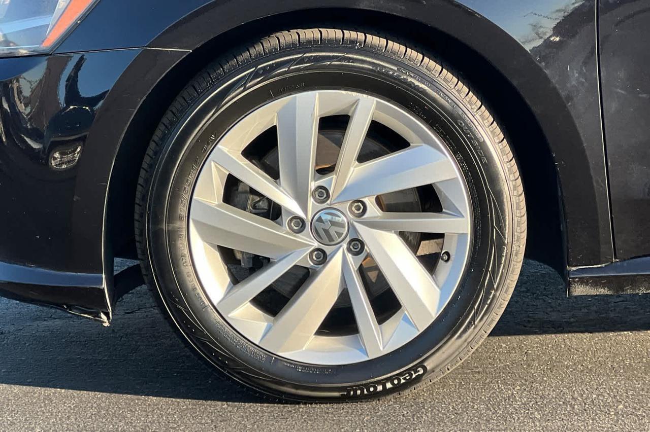 2018 Volkswagen Passat 2.0T SE Roseville CA