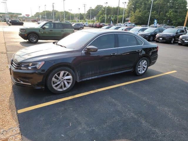2018 Volkswagen Passat 2.0T SE