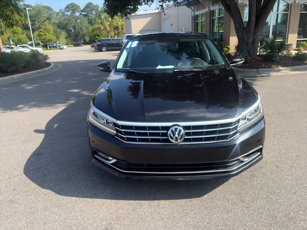 2018 Volkswagen Passat 2.0T SE