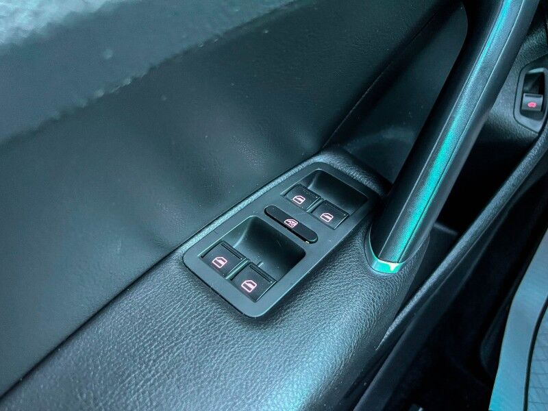 2018 Volkswagen Passat 2.0T SE Wilmington NC