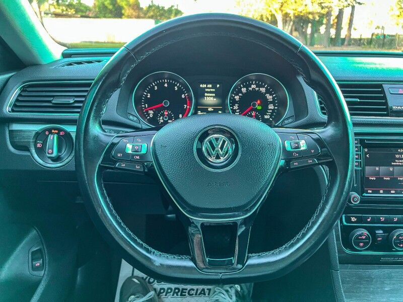 2018 Volkswagen Passat 2.0T SE Wilmington NC