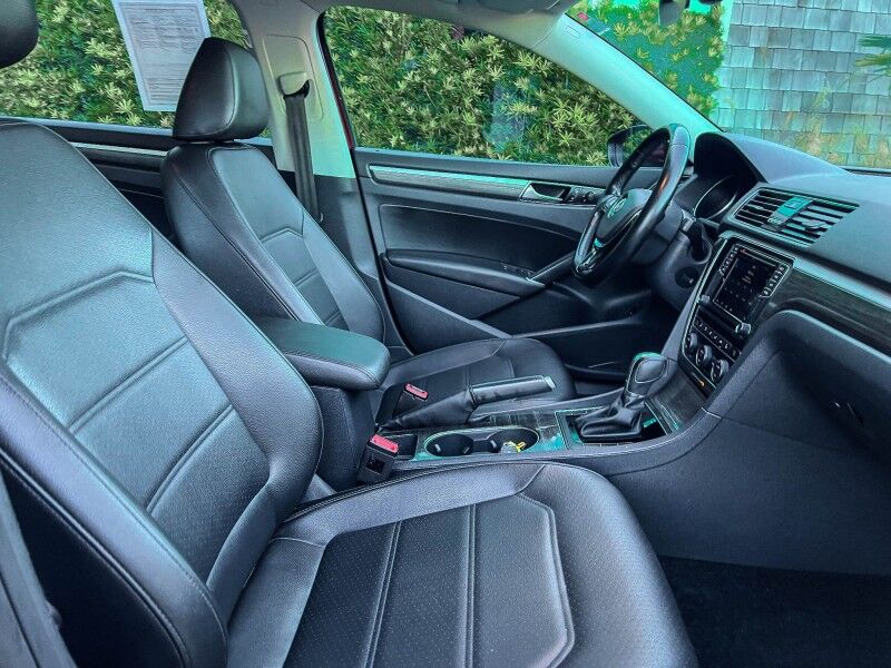 2018 Volkswagen Passat 2.0T SE Wilmington NC