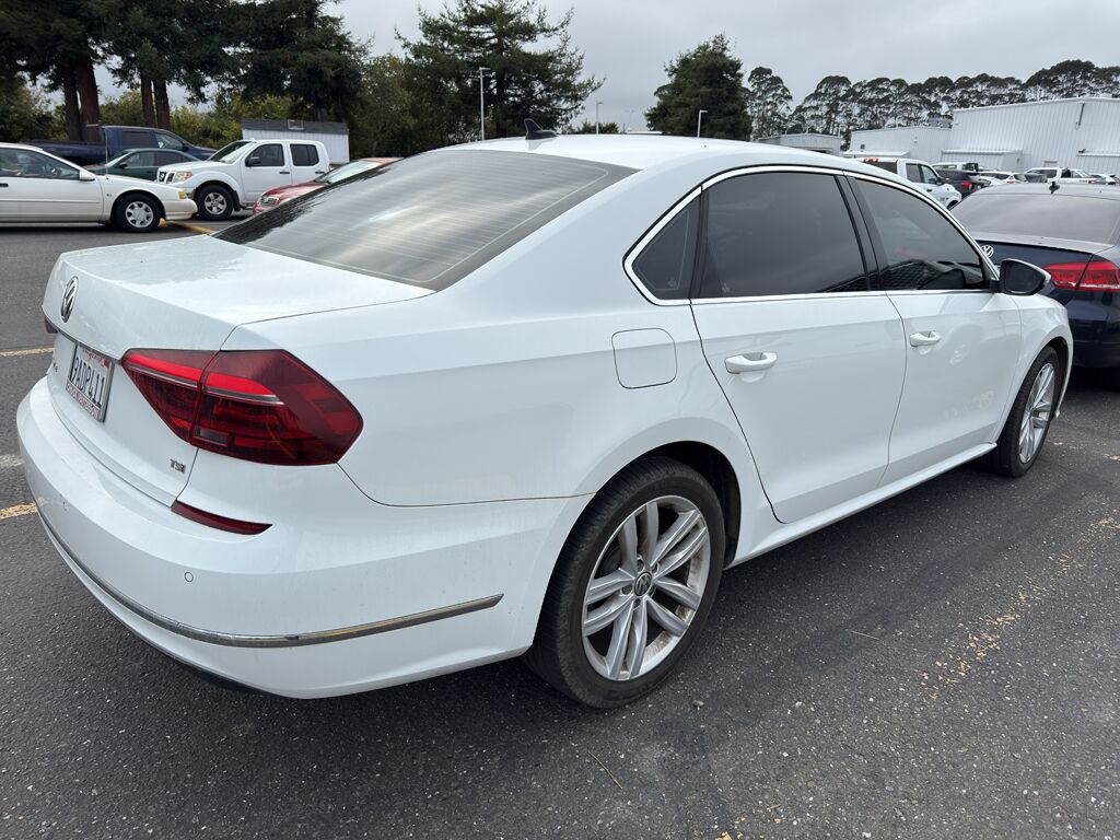 2018 Volkswagen Passat 2.0T SE w/Technology Eureka CA