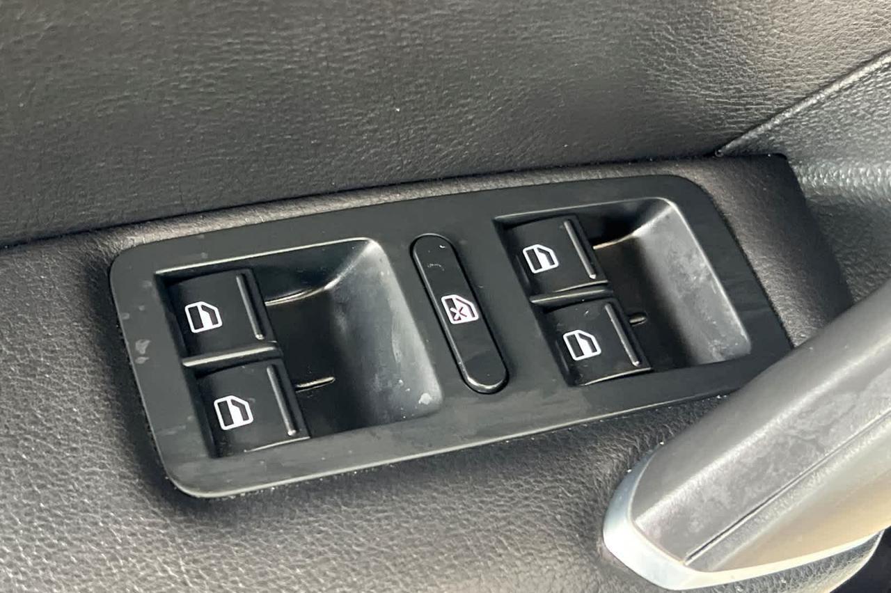 2018 Volkswagen Passat 2.0T SE w/Technology Roseville CA