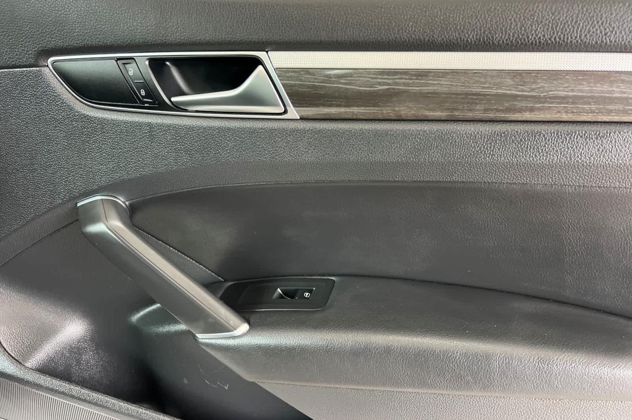 2018 Volkswagen Passat 2.0T SE w/Technology Roseville CA