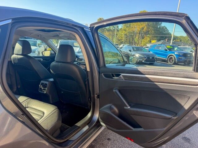 2018 Volkswagen Passat 2.0T SEL Premium Conover NC
