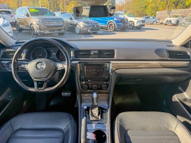 2018 Volkswagen Passat 2.0T SEL Premium Conover NC