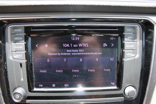 2018 Volkswagen Passat R-LINE Melbourne FL