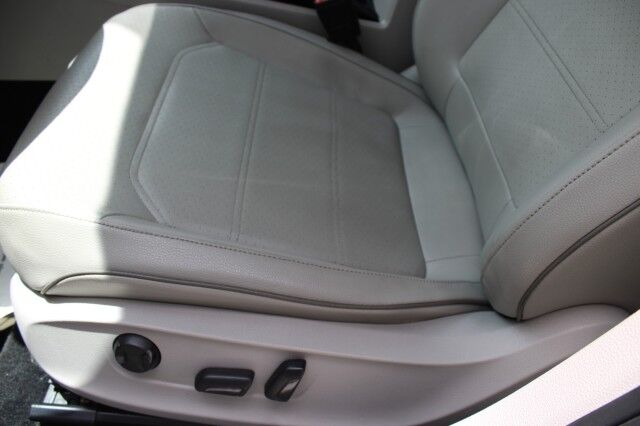 2018 Volkswagen Passat R-LINE R-Line Melbourne FL