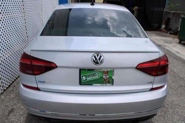 2018 Volkswagen Passat R-LINE R-Line Melbourne FL