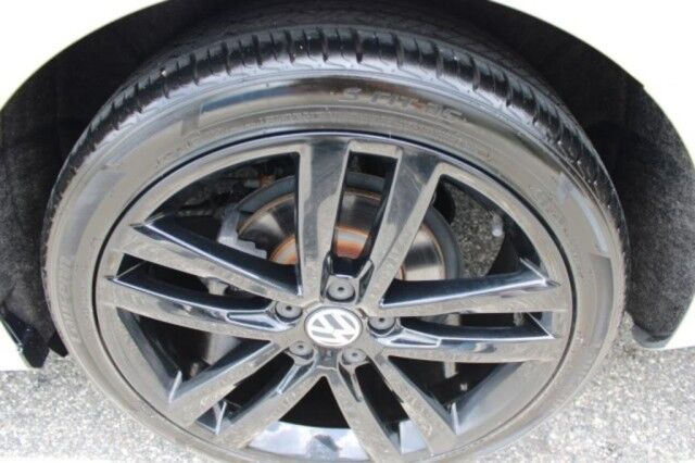 2018 Volkswagen Passat R-LINE R-Line Melbourne FL